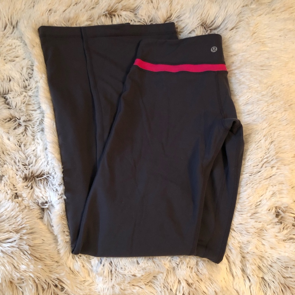 Lululemon size 6 pants